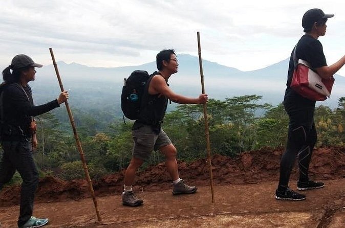 Trekking